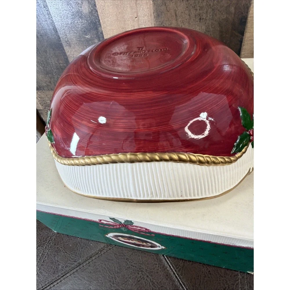 VTG 1989 Fitz Floyd Old Tyme Holiday Ceramic Bowl Ribbed Red‎ Gold Flawed w/ Box